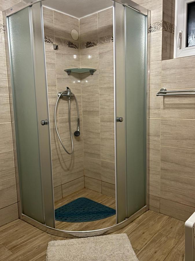 Apartman Anna Dubrava ภายนอก รูปภาพ